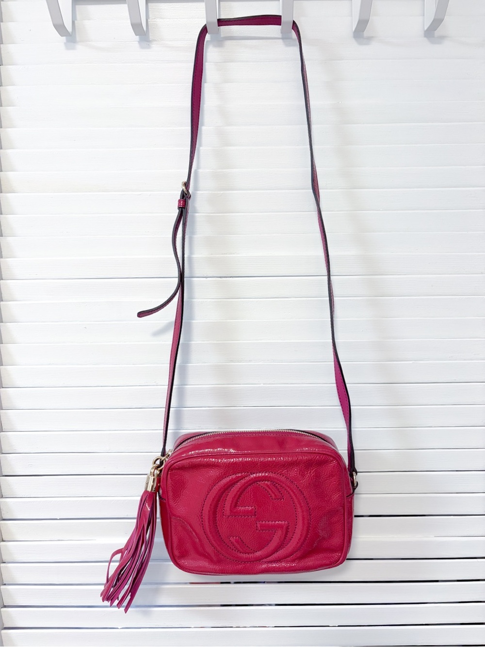 Gucci • Magenta Patent Leather Small Soho Disco Shoulder Bag
